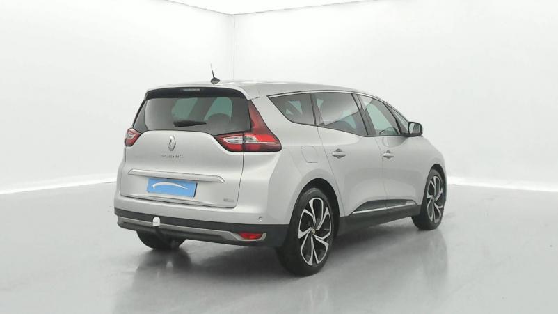 Vente en ligne Renault Grand Scenic 4 Grand Scenic Blue dCi 120 EDC au prix de 18 990 €