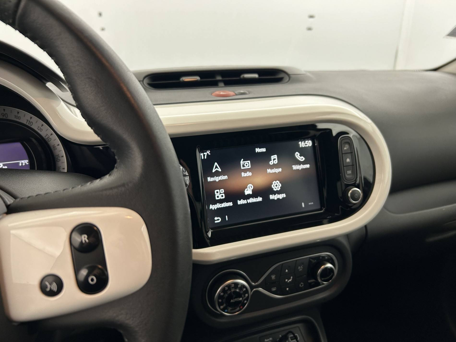 Vente en ligne Renault Twingo Electrique Twingo III Achat Intégral - 21 au prix de 10 990 €