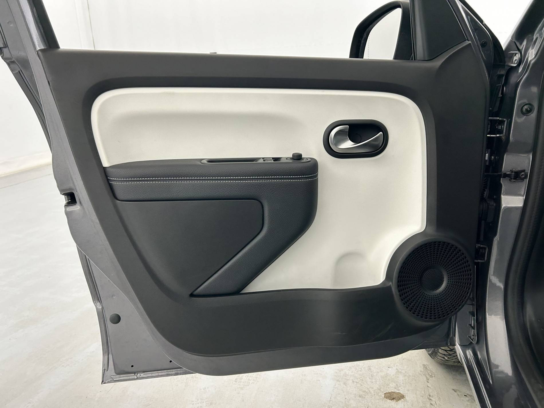 Vente en ligne Renault Twingo Electrique Twingo III Achat Intégral - 21 au prix de 10 990 €