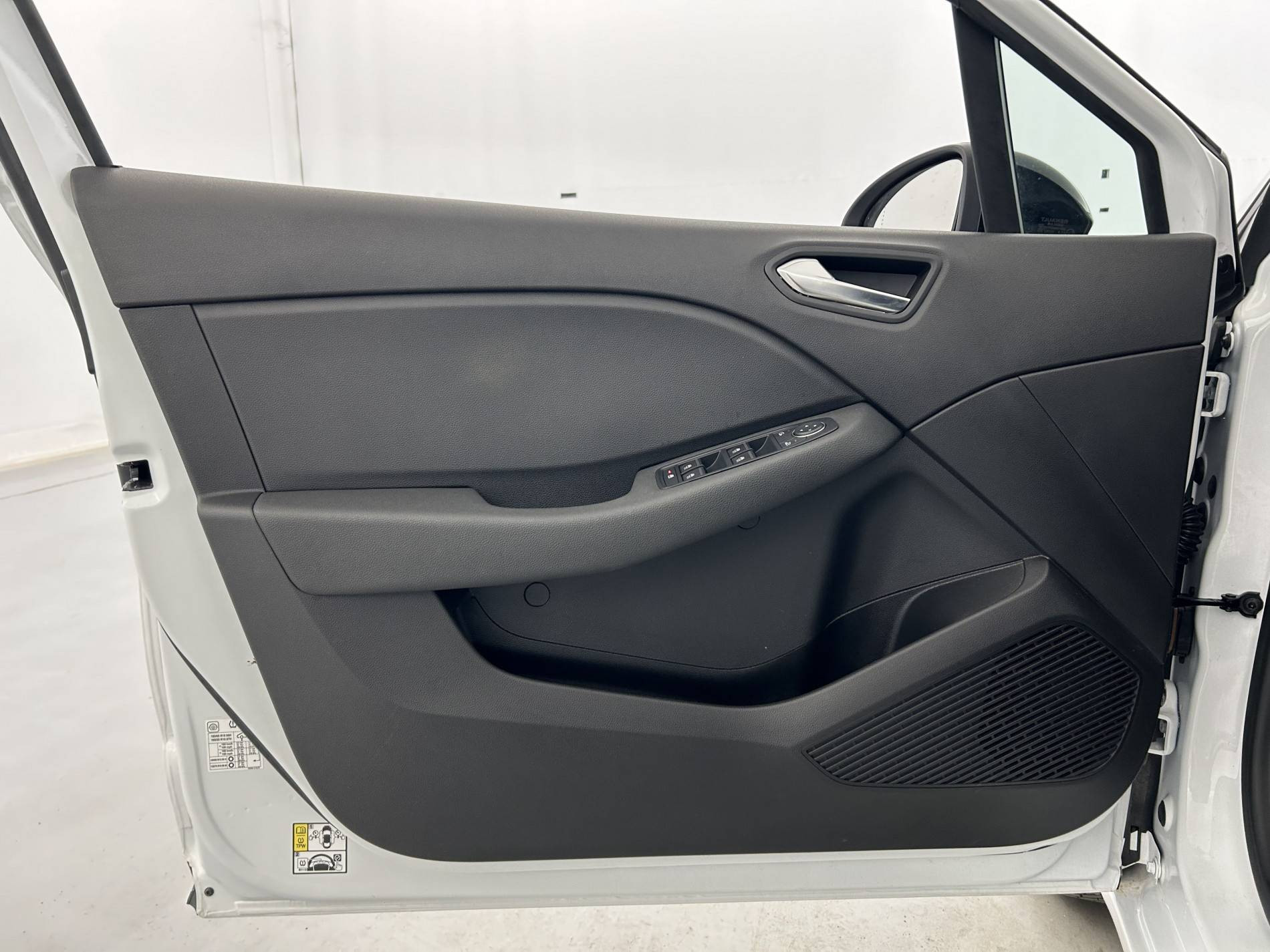 Vente en ligne Renault Clio 5 Clio TCe 90 au prix de 14 990 €