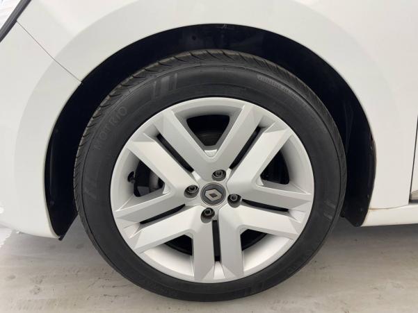 Vente en ligne Renault Clio 5 Clio TCe 100 GPL - 21N au prix de 14 990 €