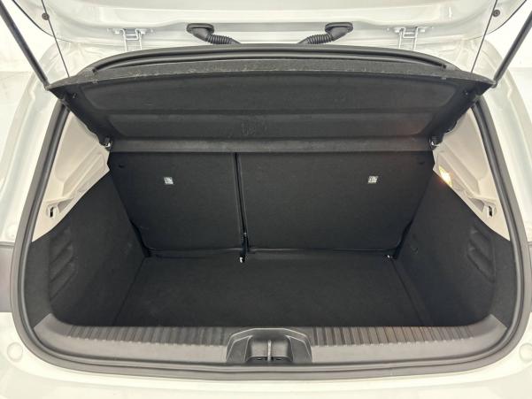 Vente en ligne Renault Clio 5 Clio TCe 100 GPL - 21N au prix de 14 990 €