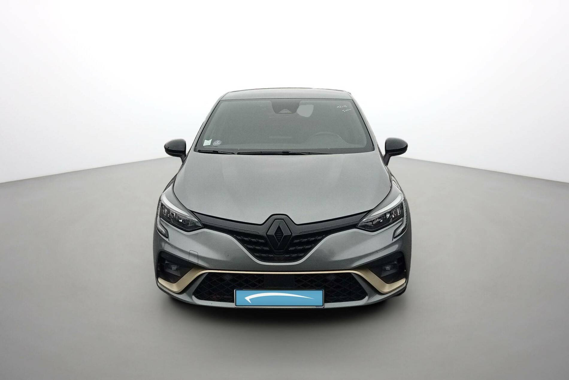 Vente en ligne Renault Clio 5 Clio E-Tech full hybrid 145 au prix de 19 690 €