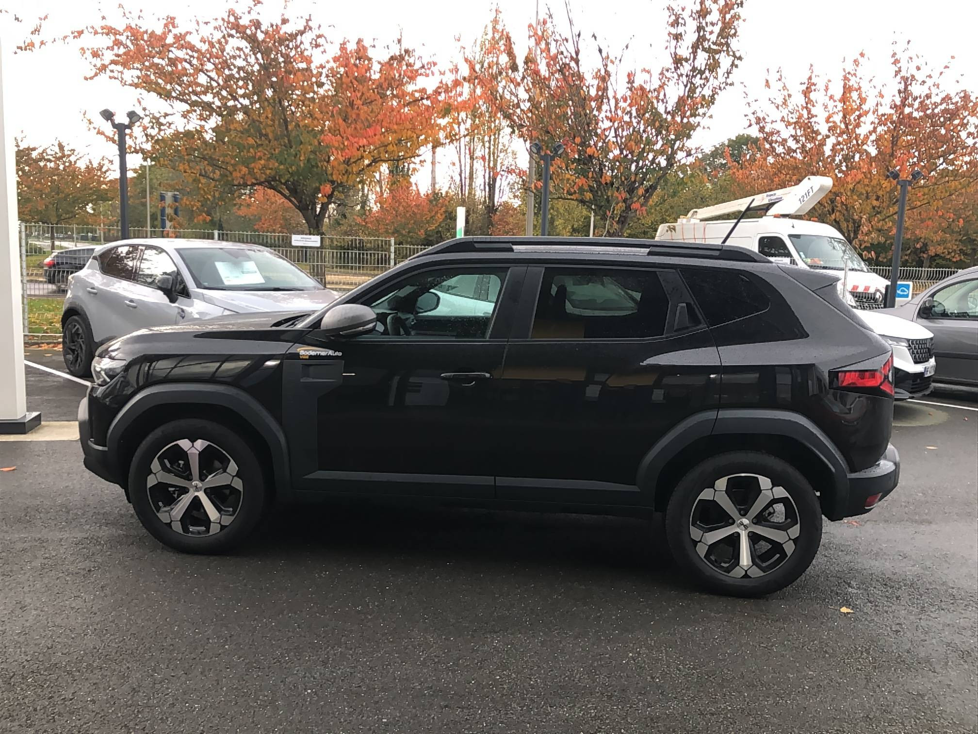 Vente en ligne Dacia Duster  Hybrid 140 au prix de 28 290 €