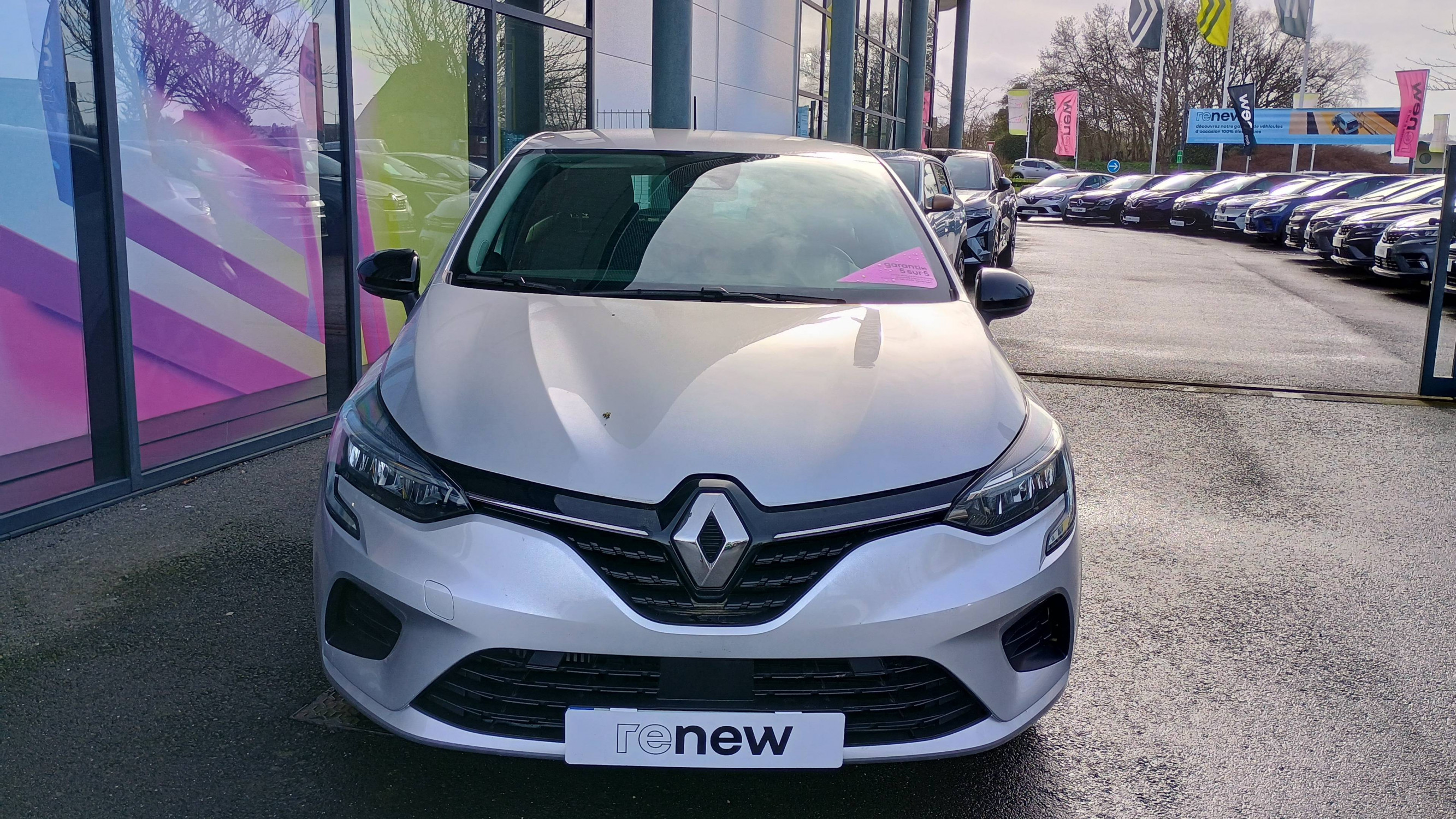 Vente en ligne Renault Clio 5 Clio TCe 90 au prix de 14 790 €