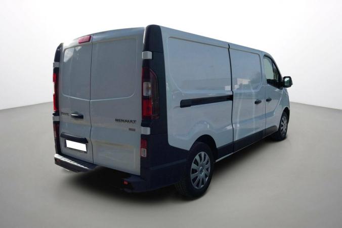 Vente en ligne Renault Trafic 3 Fourgon TRAFIC FGN L2H1 1300 KG DCI 120 au prix de 22 990 €