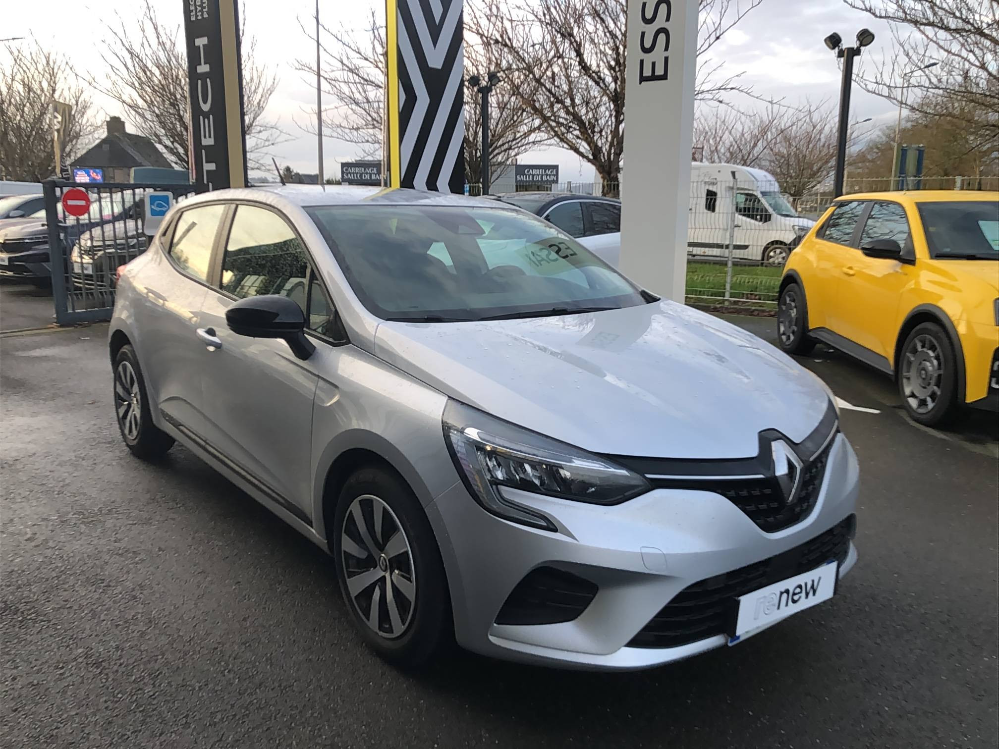 Vente en ligne Renault Clio 5 Clio TCe 90 au prix de 12 990 €