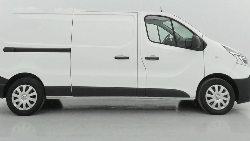 Vente en ligne Renault Trafic 3 Fourgon TRAFIC FGN L2H1 1300 KG DCI 120 au prix de 23 490 €