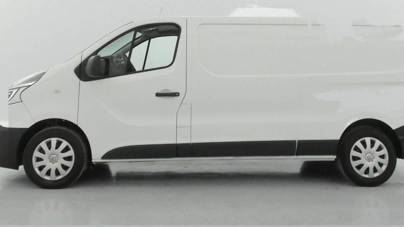 Vente en ligne Renault Trafic 3 Fourgon TRAFIC FGN L2H1 1300 KG DCI 120 au prix de 23 490 €