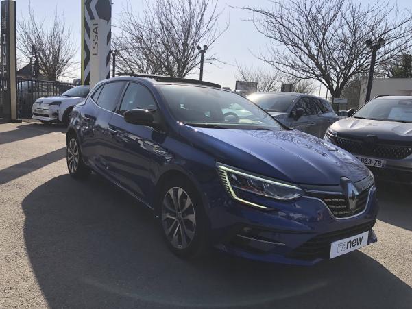 Vente en ligne Renault Megane 4  Blue dCi 115 EDC au prix de 24 990 €