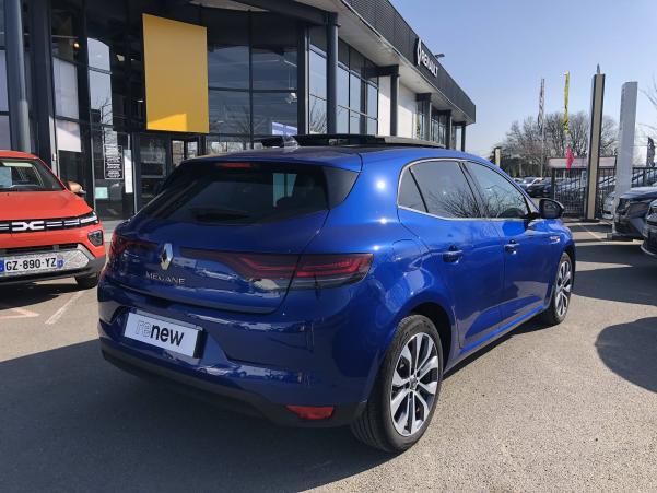 Vente en ligne Renault Megane 4  Blue dCi 115 EDC au prix de 24 990 €