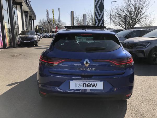 Vente en ligne Renault Megane 4  Blue dCi 115 EDC au prix de 24 990 €