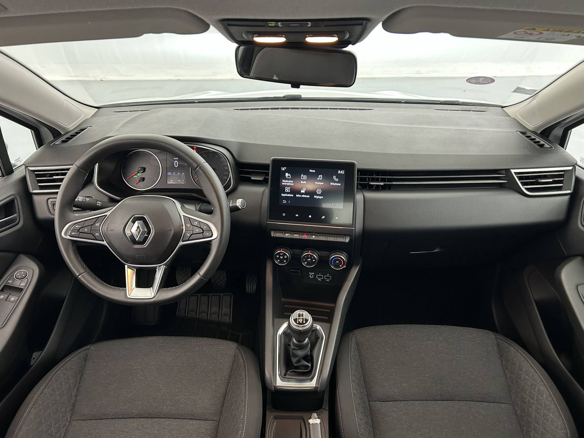 Vente en ligne Renault Clio 5 Clio TCe 100 au prix de 13 990 €