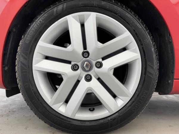 Vente en ligne Renault Clio 5 Clio TCe 100 GPL - 21 au prix de 14 990 €