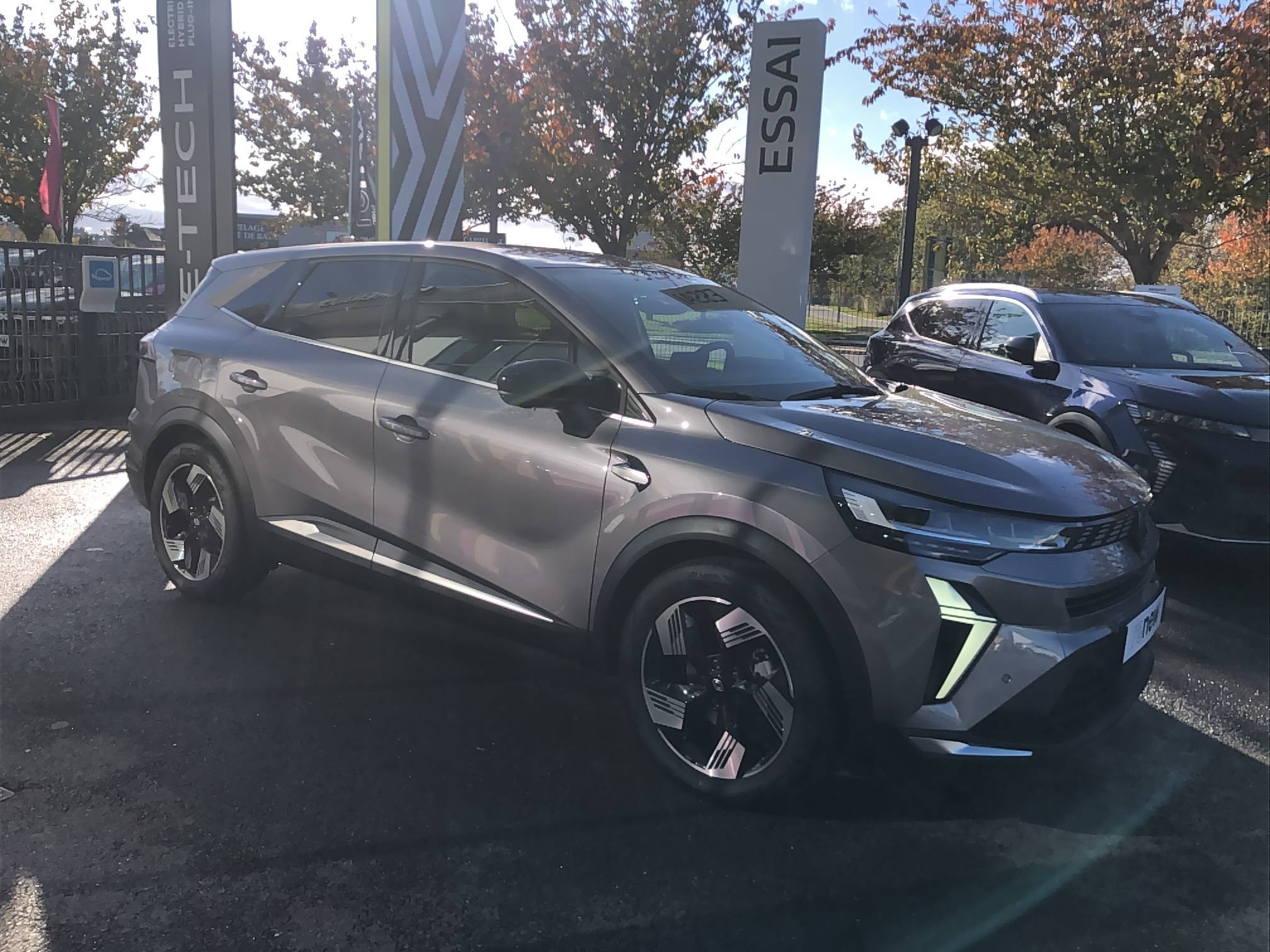 Vente en ligne Renault Symbioz  E-Tech full hybrid 145 au prix de 29 690 €