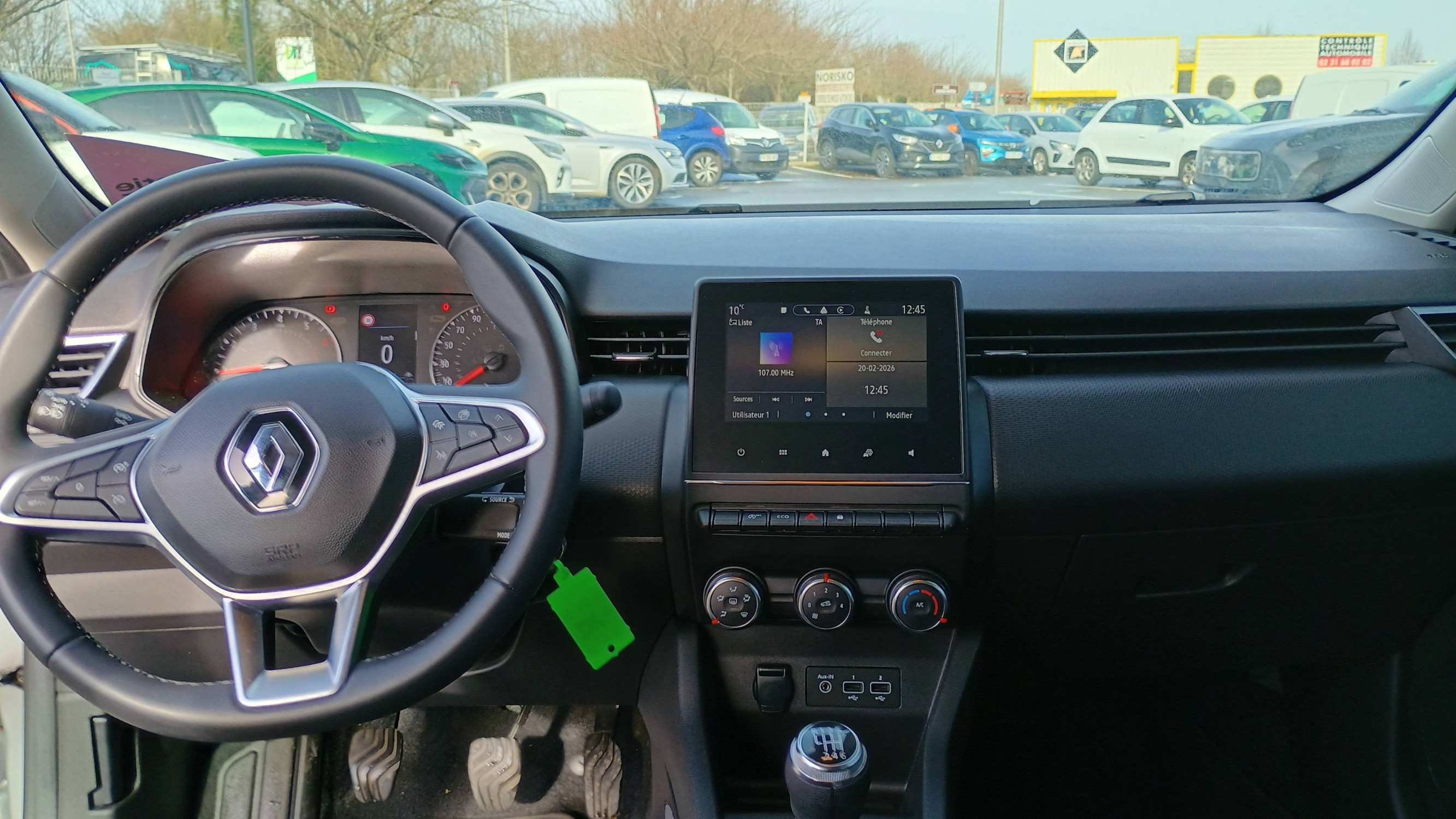 Vente en ligne Renault Clio 5 Clio TCe 90 au prix de 14 790 €