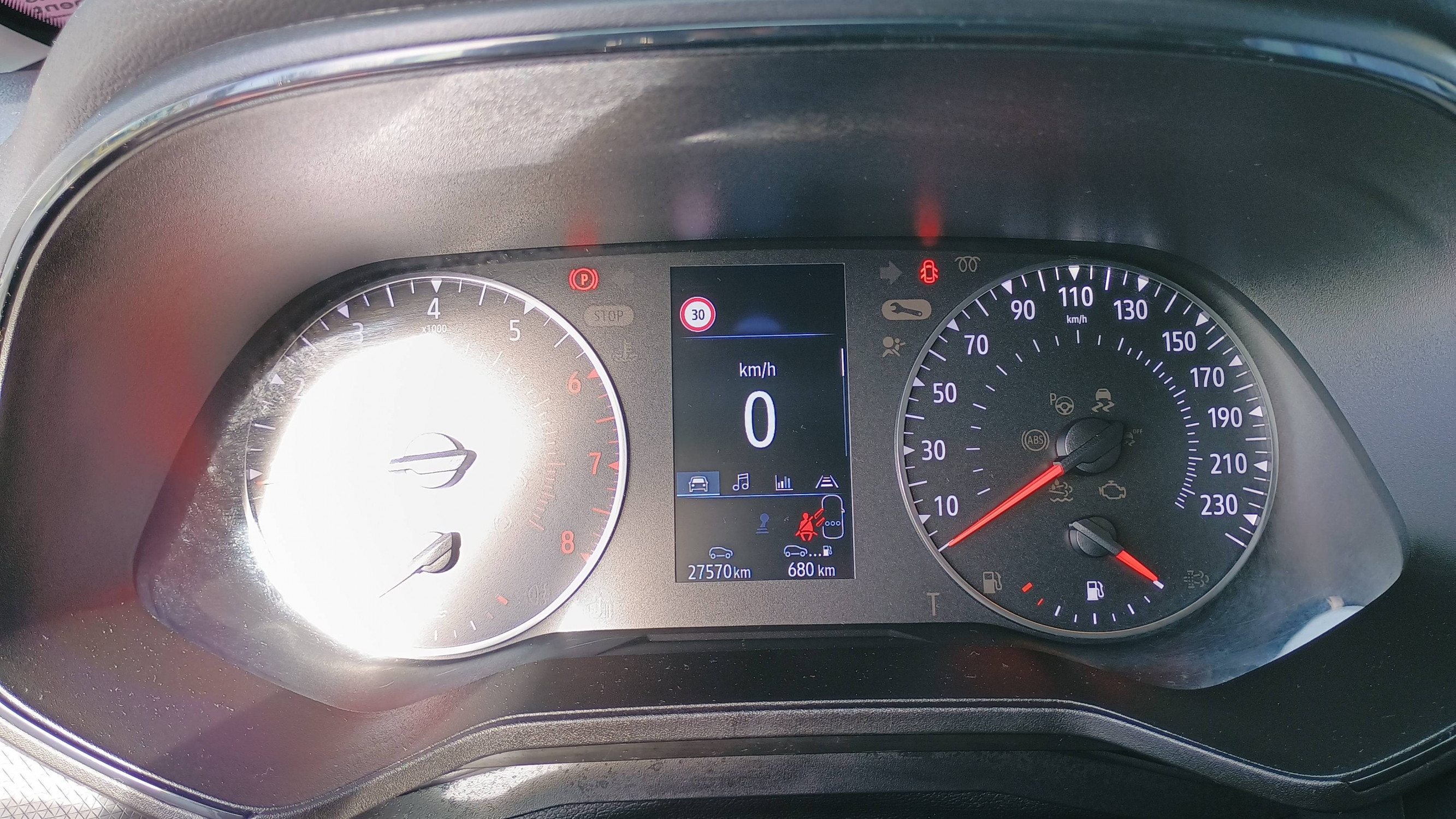 Vente en ligne Renault Clio 5 Clio TCe 90 au prix de 14 790 €