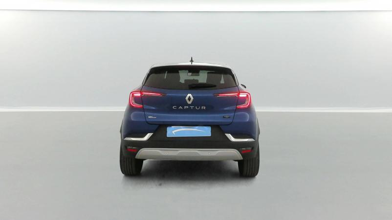 Vente en ligne Renault Captur  E-Tech hybride 145 au prix de 19 990 €