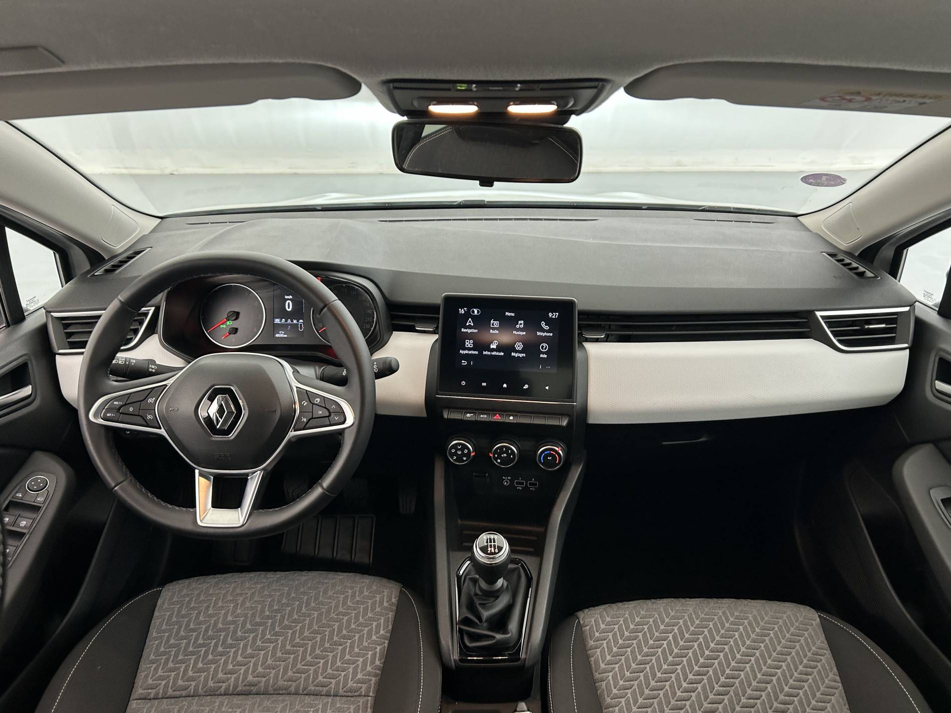 Vente en ligne Renault Clio 5 Clio TCe 100 GPL au prix de 14 490 €