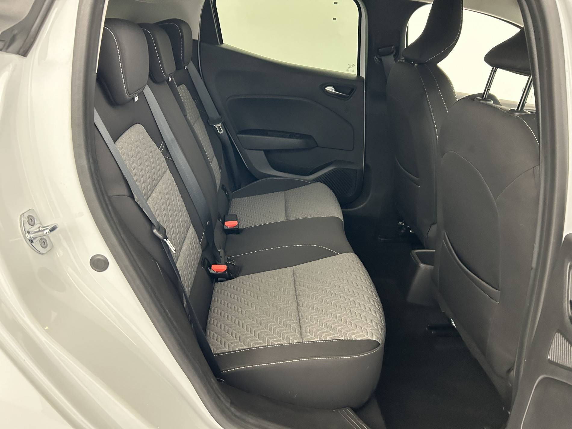 Vente en ligne Renault Clio 5 Clio TCe 100 GPL au prix de 14 490 €