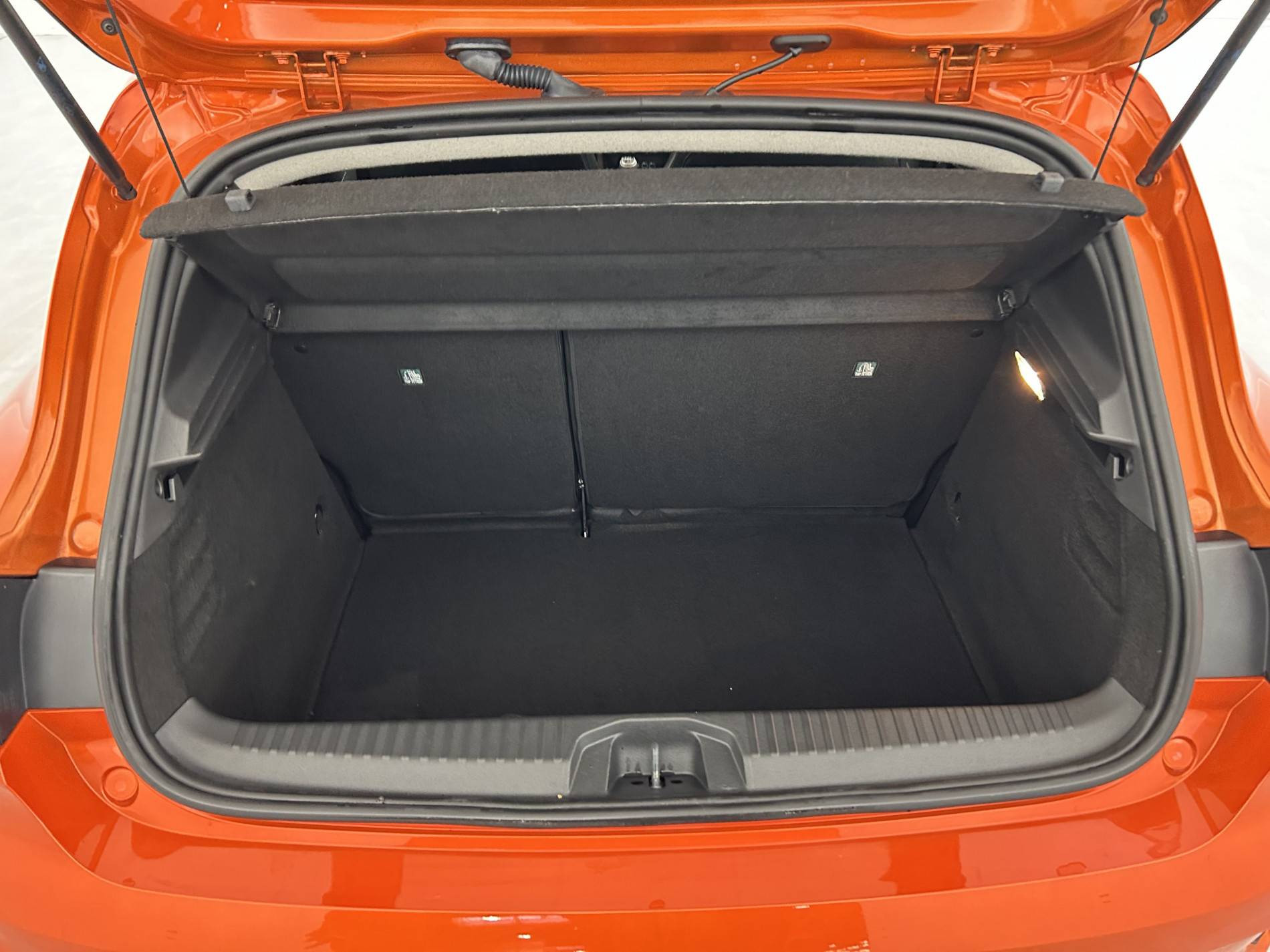 Vente en ligne Renault Clio 5 Clio Eco-G 100 ch GSR2 au prix de 16 990 €