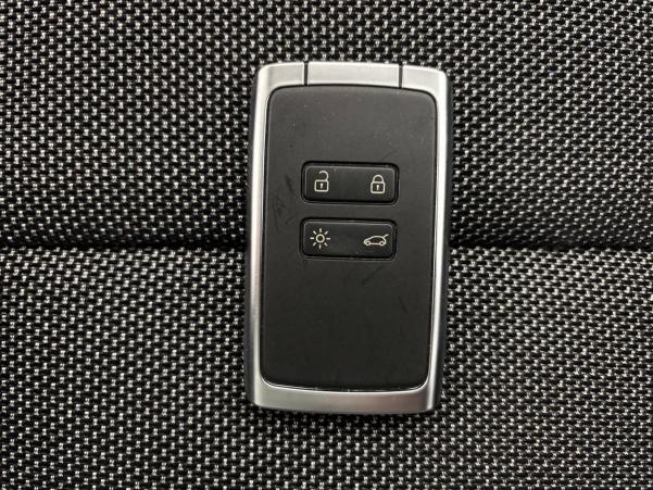 Vente en ligne Renault Captur  E-Tech Plug-in 160 - 21 au prix de 19 990 €