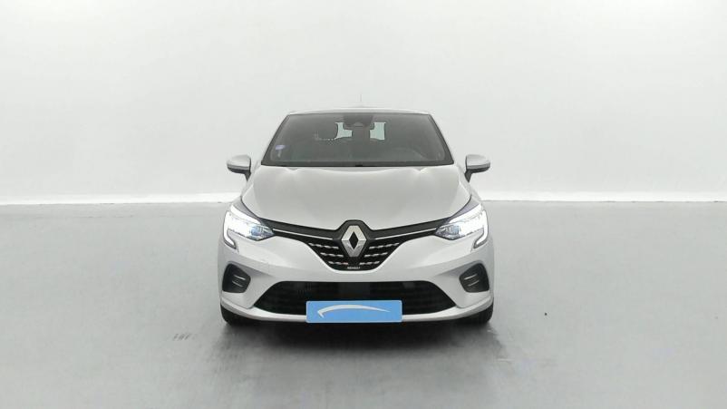 Vente en ligne Renault Clio 5 Clio TCe 90 - 21 au prix de 15 490 €