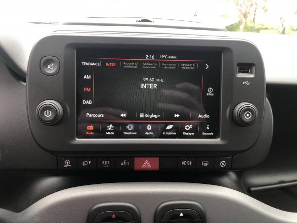Vente en ligne Fiat Panda Panda 1.0 70 ch Hybride BSG S/S au prix de 10 990 €