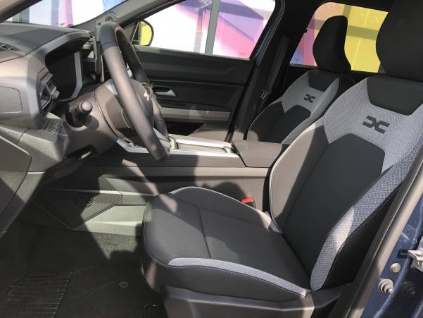 Vente en ligne Dacia Bigster  Hybrid 155 au prix de 32 990 €