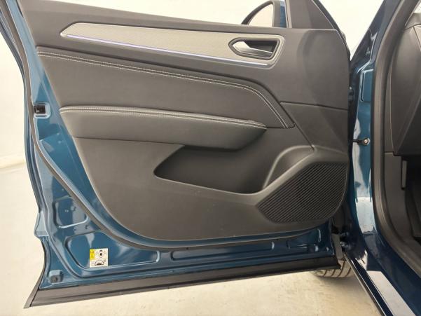 Vente en ligne Renault Arkana  TCe 140 EDC FAP - 21B au prix de 20 190 €