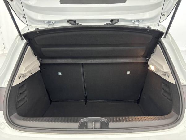 Vente en ligne Renault Clio 5 Clio TCe 90 - 21N au prix de 14 990 €
