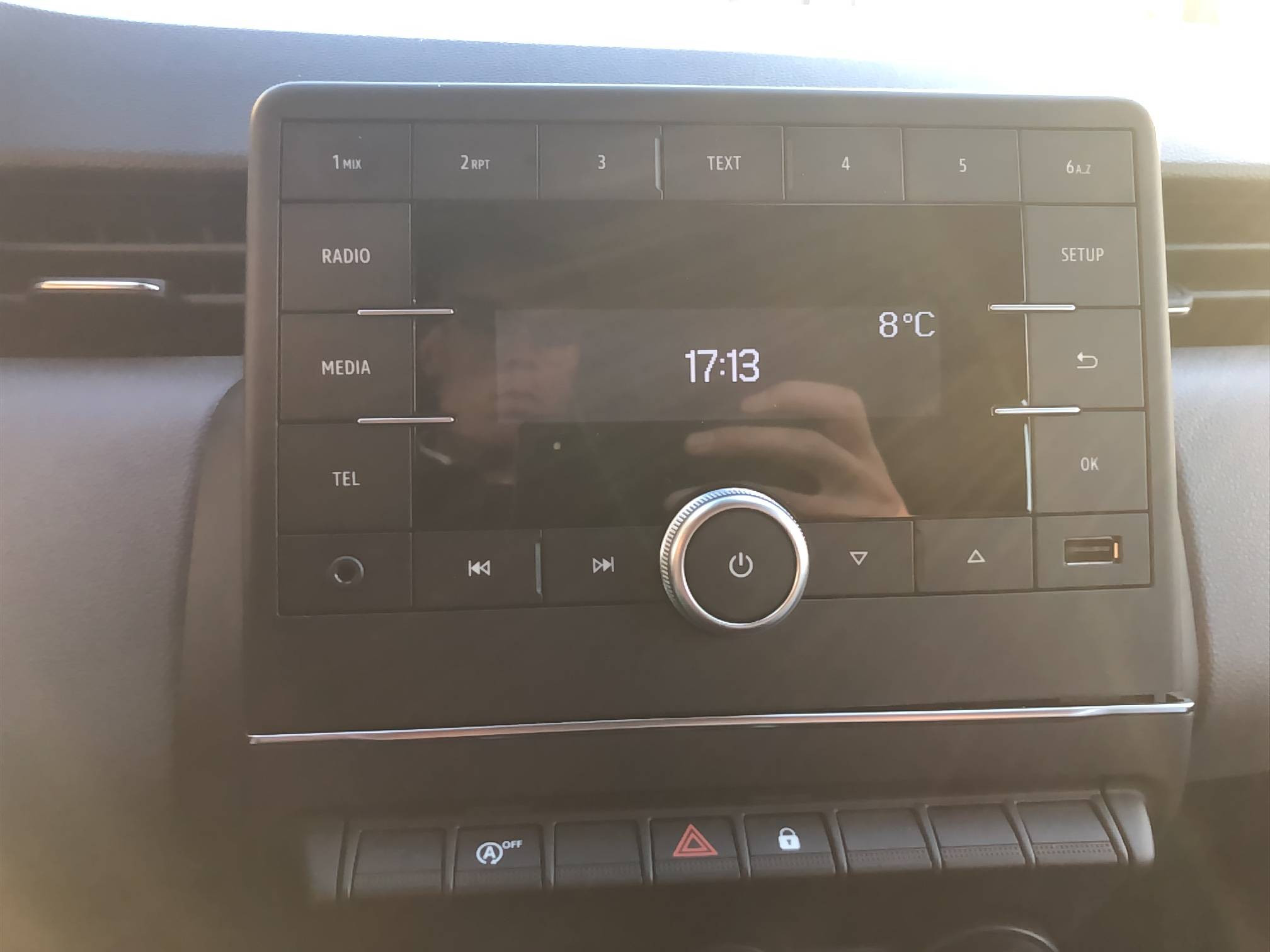 Vente en ligne Renault Clio 5 Clio SCe 65 au prix de 13 990 €