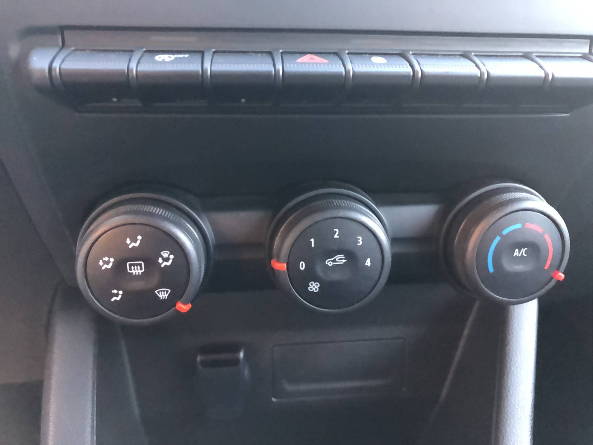 Vente en ligne Renault Clio 5 Clio SCe 65 au prix de 13 990 €