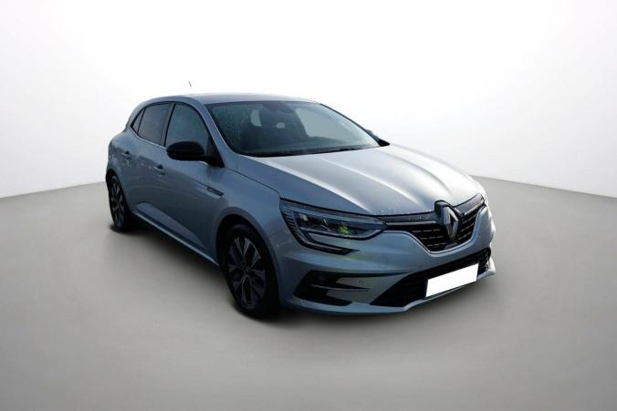 Vente en ligne Renault Megane 4 Mégane IV Berline Blue dCi 115 EDC au prix de 19 990 €