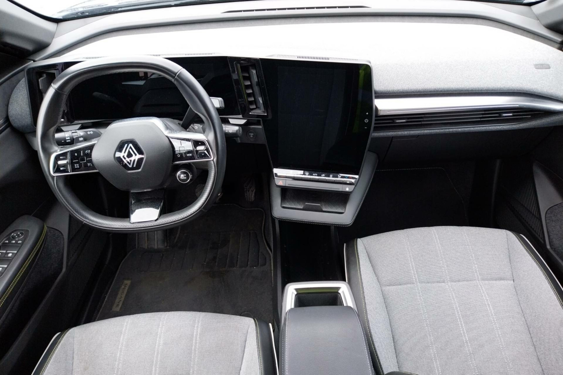 Vente en ligne Renault Megane E-Tech  EV40 130ch standard charge au prix de 17 990 €