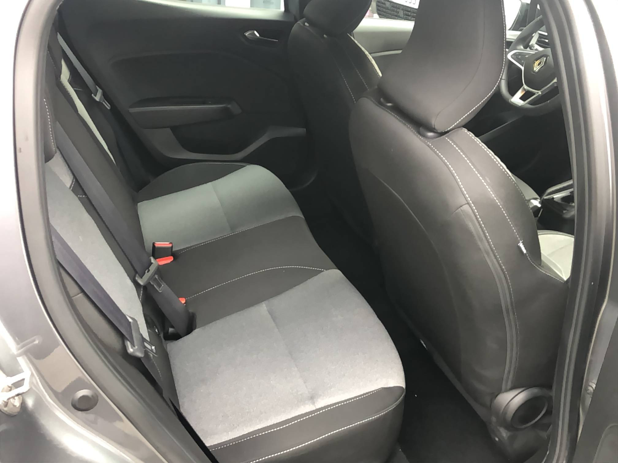 Vente en ligne Renault Clio 5 Clio TCe 90 ch GSR2 au prix de 15 990 €