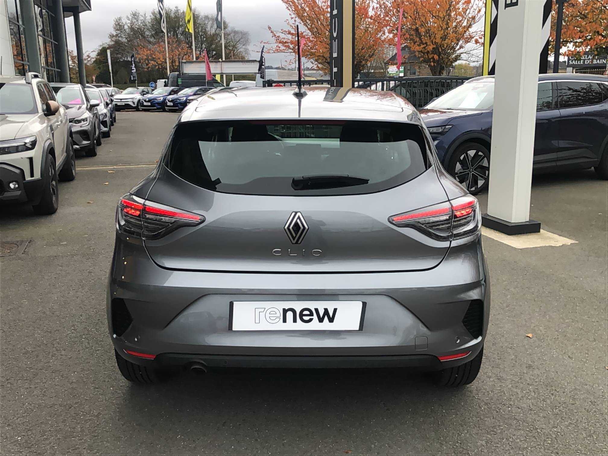 Vente en ligne Renault Clio 5 Clio TCe 90 ch GSR2 au prix de 15 990 €