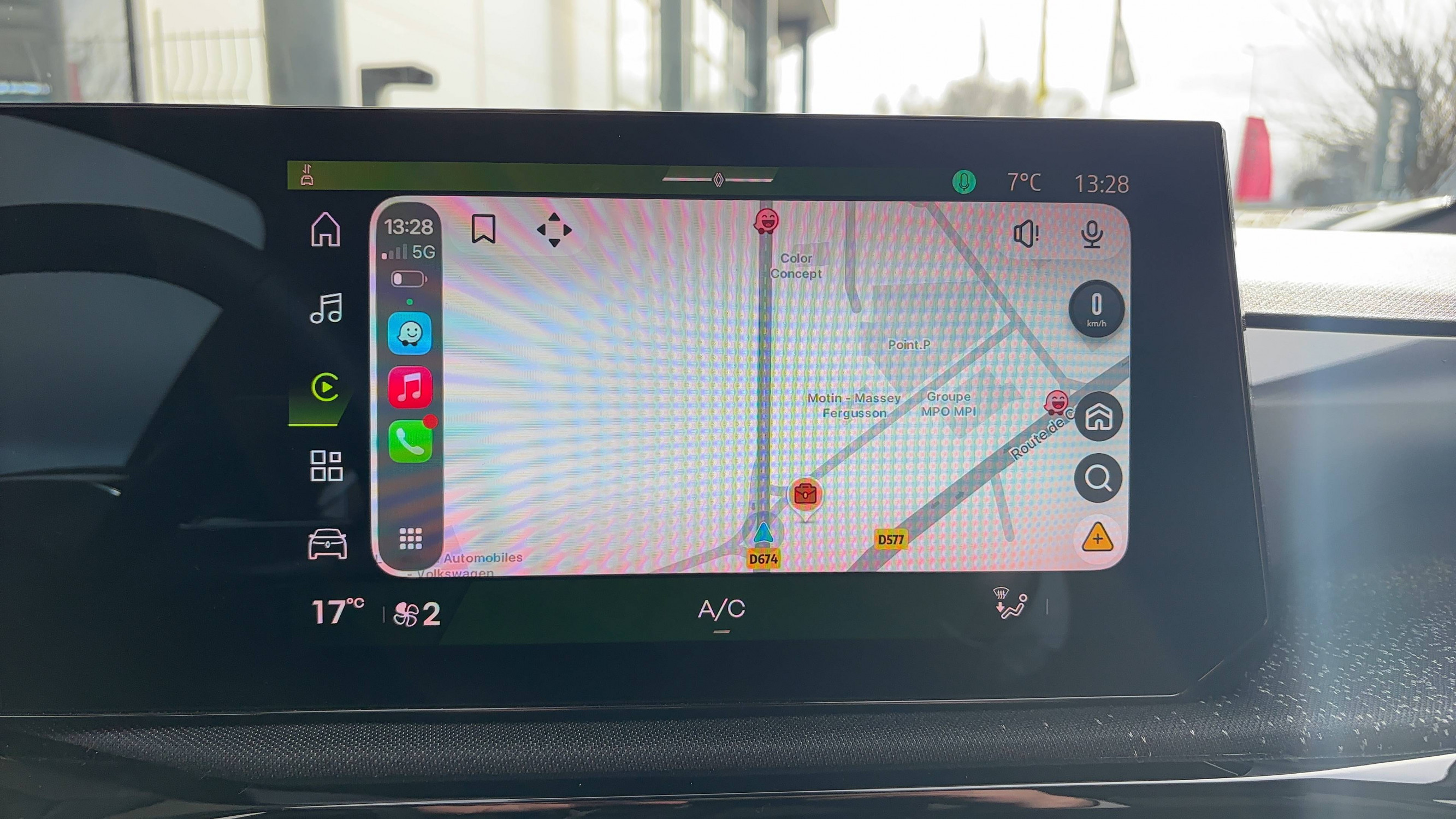 Vente en ligne Renault Clio 6 Clio E-Tech full hybrid 160 ch au prix de 28 200 €