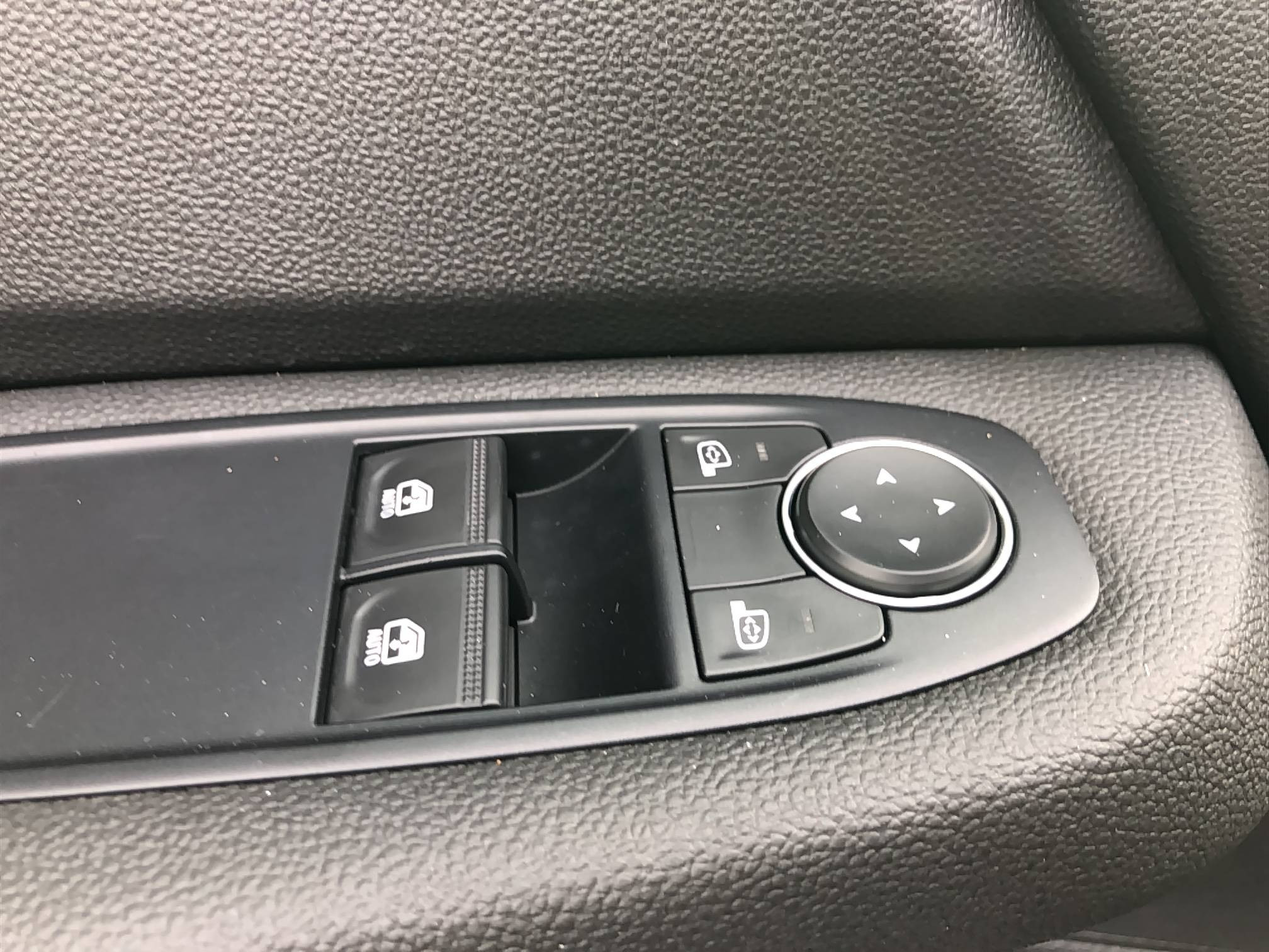 Vente en ligne Renault Clio 5 Clio TCe 90 au prix de 14 990 €