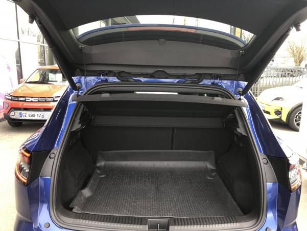 Vente en ligne Renault Austral  E-Tech full hybrid 200 GSR2 au prix de 39 990 €