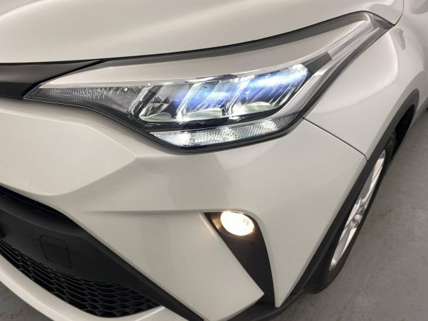 Vente en ligne Toyota C-HR C-HR Hybride 1.8L au prix de 23 990 €