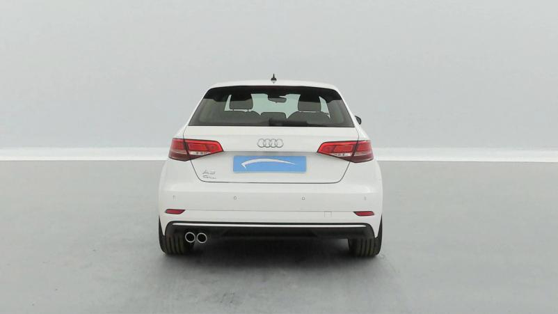 Vente en ligne Audi A3  35 TFSI CoD 150 au prix de 20 990 €