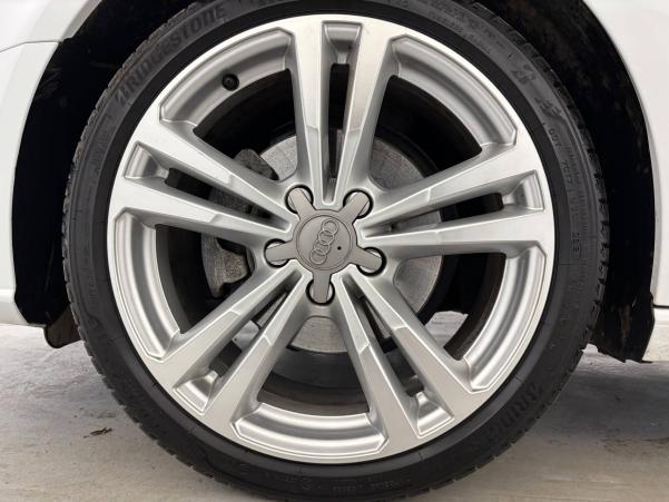 Vente en ligne Audi A3  35 TFSI CoD 150 au prix de 20 990 €