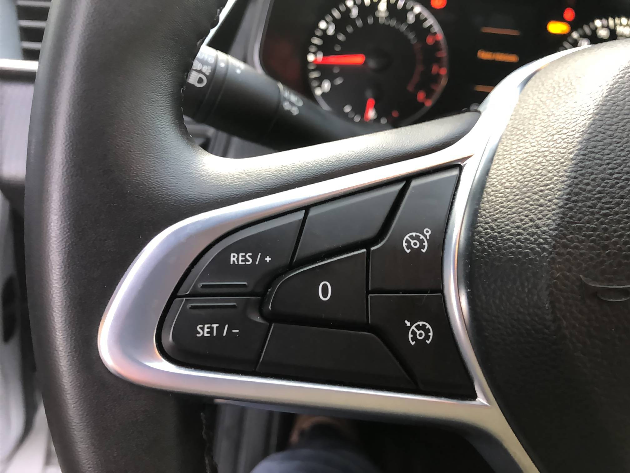 Vente en ligne Renault Clio 5 Clio TCe 90 au prix de 12 990 €