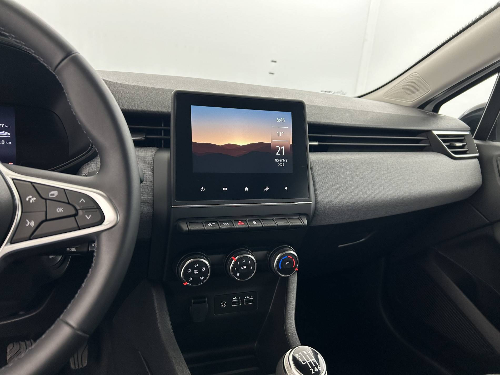 Vente en ligne Renault Clio 5 Clio TCe 100 GPL au prix de 15 990 €