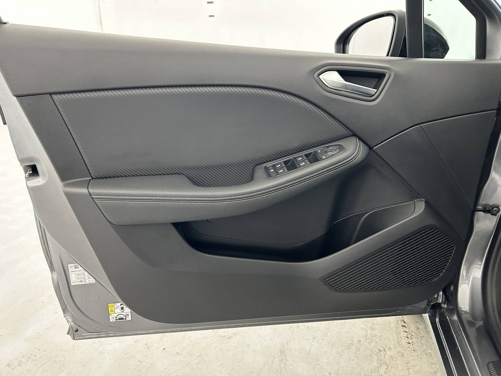 Vente en ligne Renault Clio 5 Clio E-Tech full hybrid 145 au prix de 19 690 €