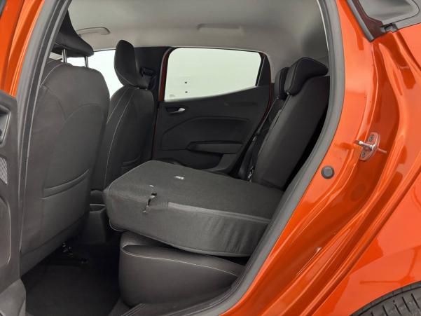 Vente en ligne Renault Clio 5 Clio TCe 90 X-Tronic au prix de 16 990 €