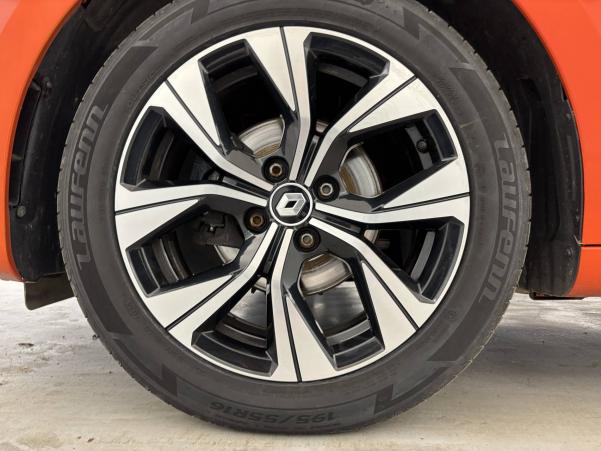 Vente en ligne Renault Clio 5 Clio TCe 90 X-Tronic au prix de 16 990 €