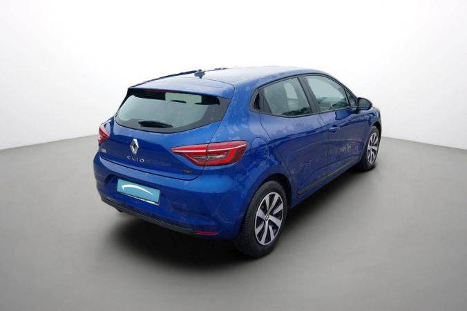 Vente en ligne Renault Clio 5 Clio E-Tech full hybrid 145 au prix de 18 990 €