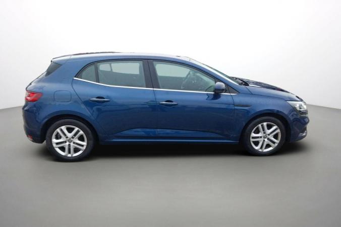 Vente en ligne Renault Megane 4 Mégane IV Berline Blue dCi 115 au prix de 14 990 €